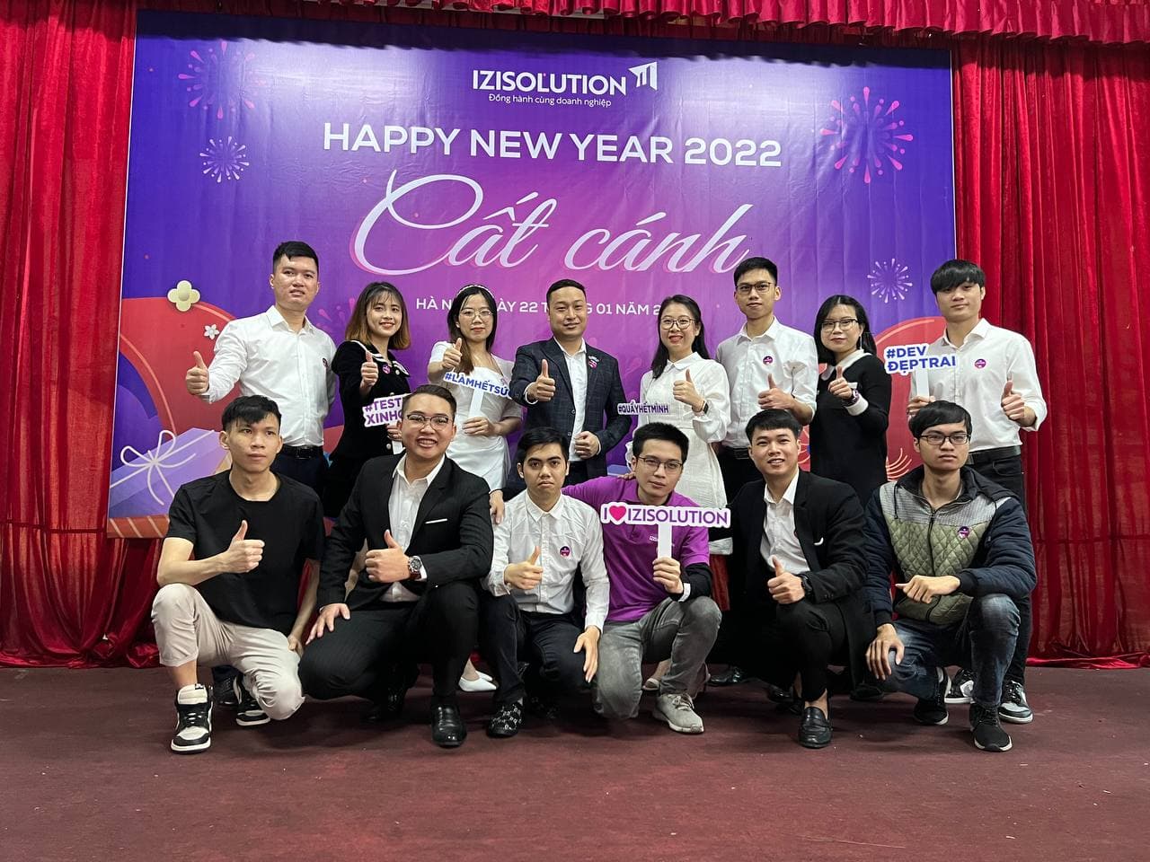 Tất niên công ty 2021
